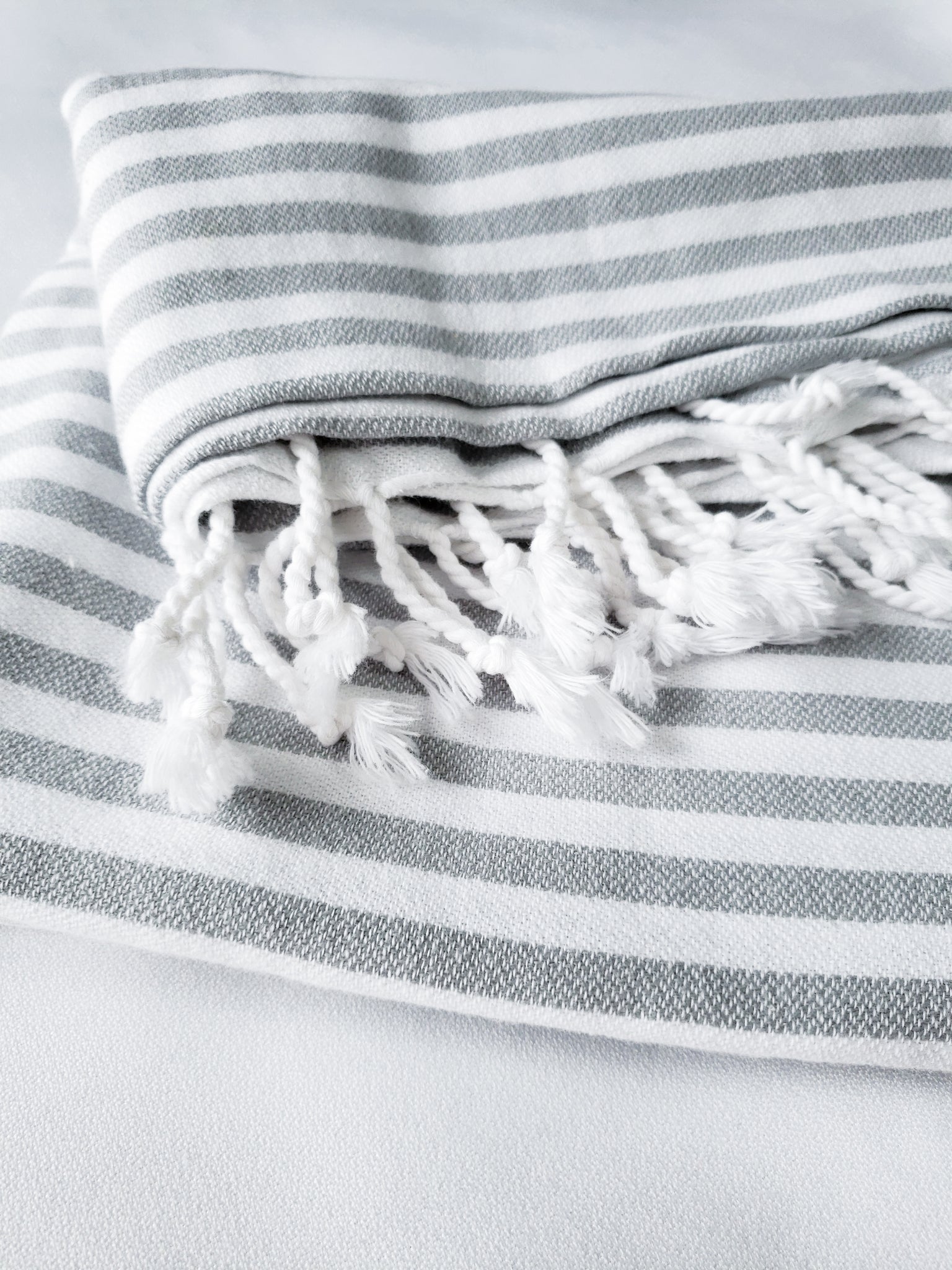 Minimal Stripe Turkish Towel